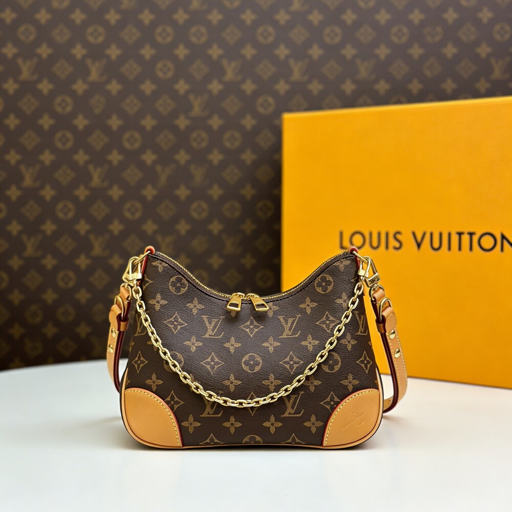 Louis Vuitton Boulogne Monogram
